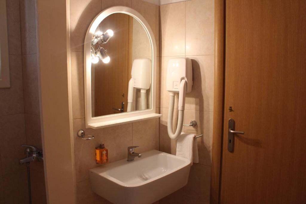 Hotel Kamari Kamares  Phòng bức ảnh