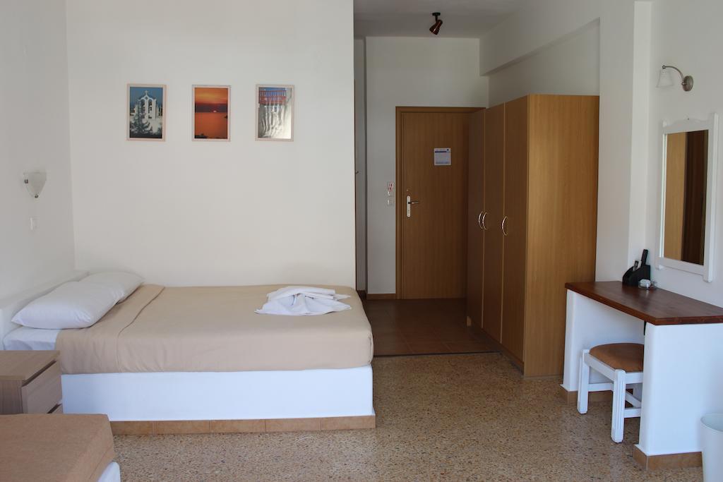 Hotel Kamari Kamares  Phòng bức ảnh